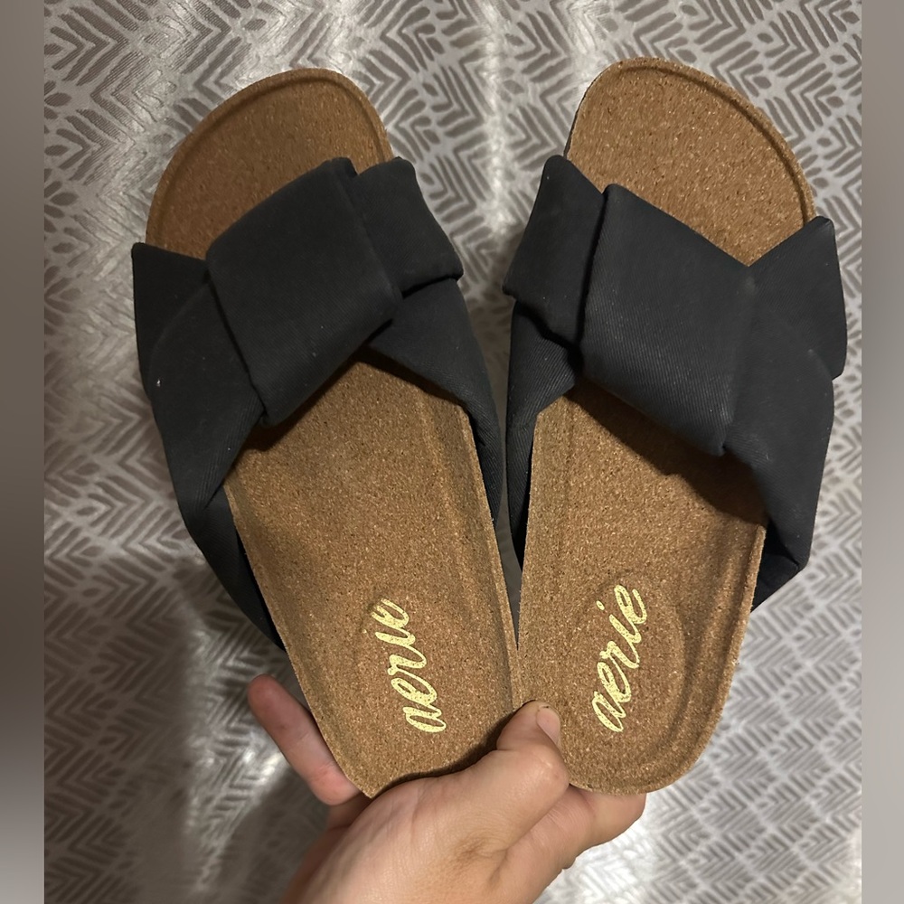 Aerie Black sandals - size 6 NWT